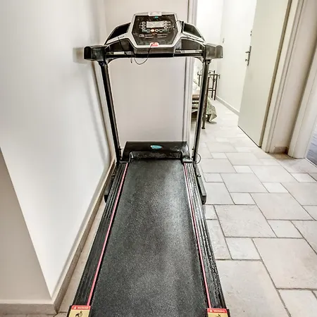 Intemella Kompítsion