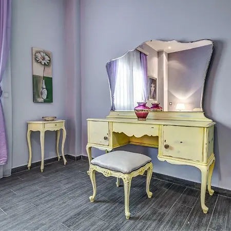 Villa Intemella Kompítsion