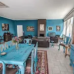 Vilă Intemella *
